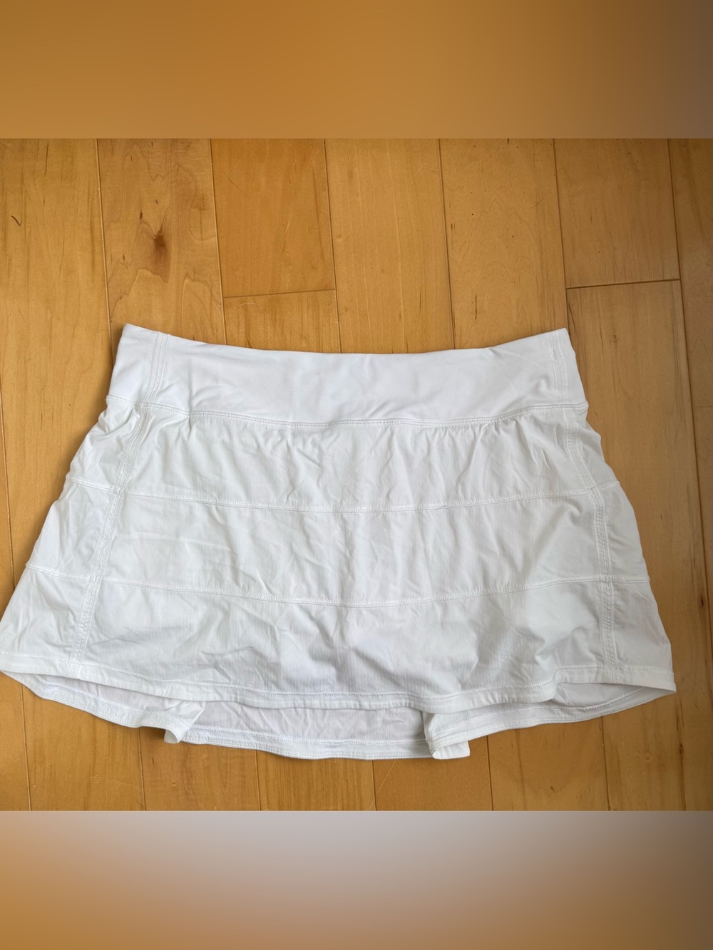 Lululemon skirt with built in shorts 10 tall ☁️